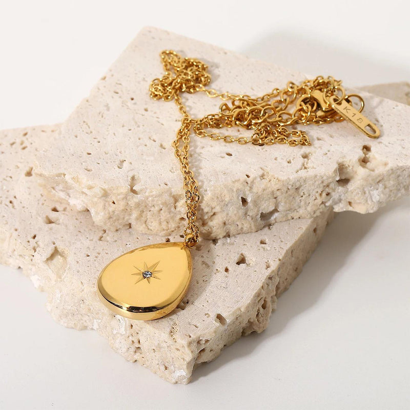 Bali Addiction - Gold Drop Zirconia Necklace