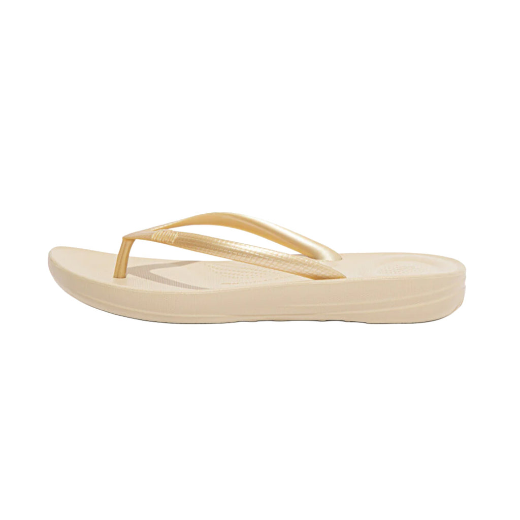 FitFlop - iQuishion Ergonomic Flip Flop Womens Gold
