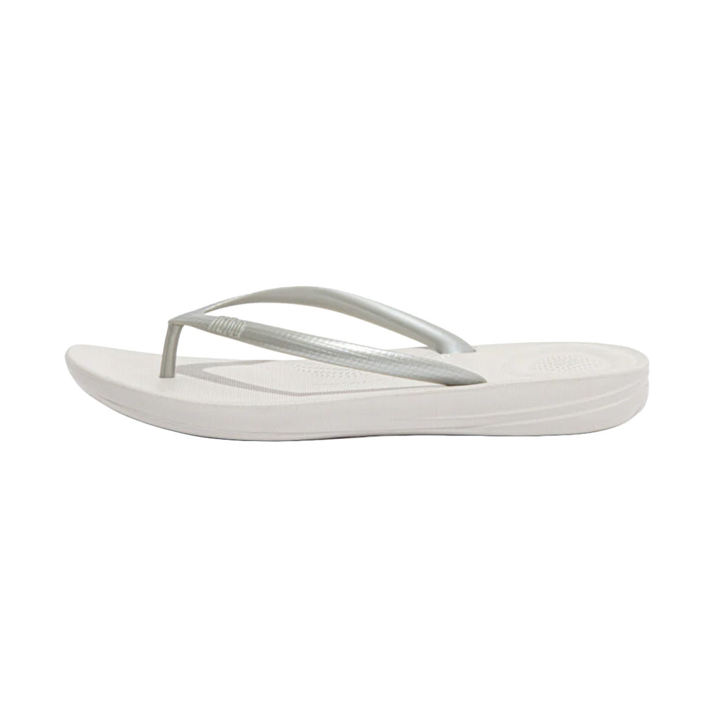 FitFlop - iQuishion Ergonomic Flip Flop Womens Silver