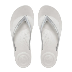 FitFlop - iQuishion Ergonomic Flip Flop Womens Silver