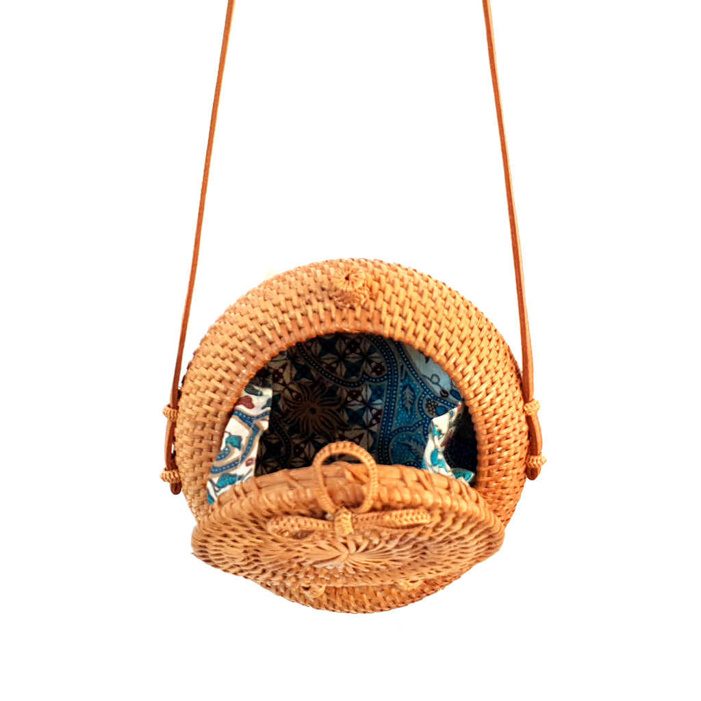 Bali Addiction - Sphere Rattan Handbag